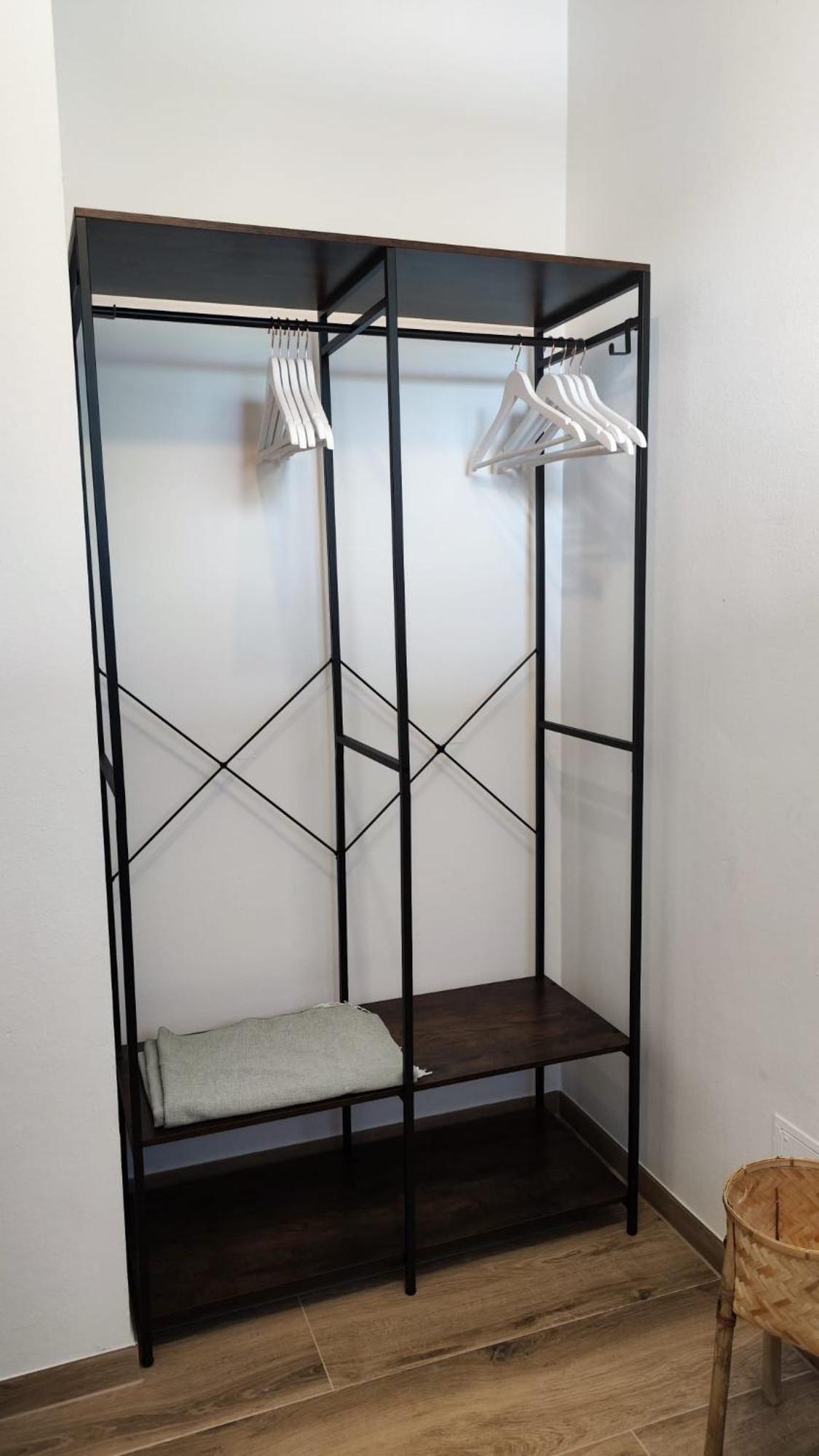Stilvolle Zwei Etagenwohnung, Parkplatz Apartment